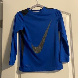 NWOT Nike logo dri fit long sleeve top